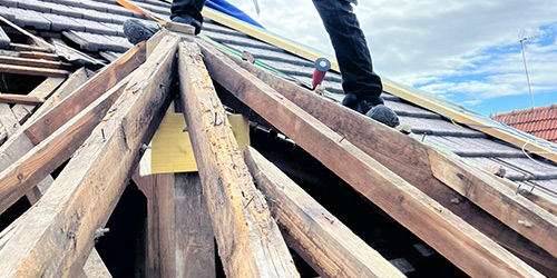 Charpente et traitement de charpente au Vésinet (78110) dans les Yvelines (78)